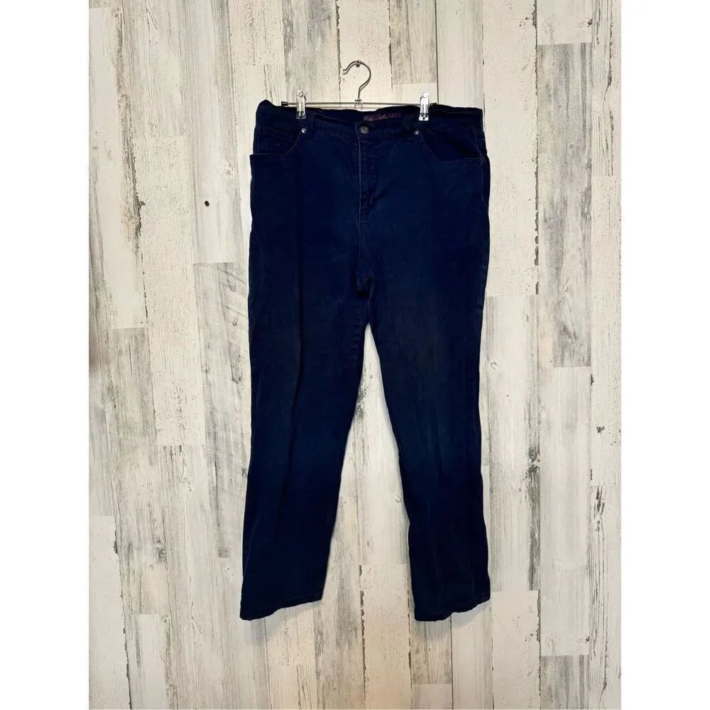 Gloria Vanderbilt Women’s Dark Wash Straight Leg Jeans Size 16 Classic Denim
